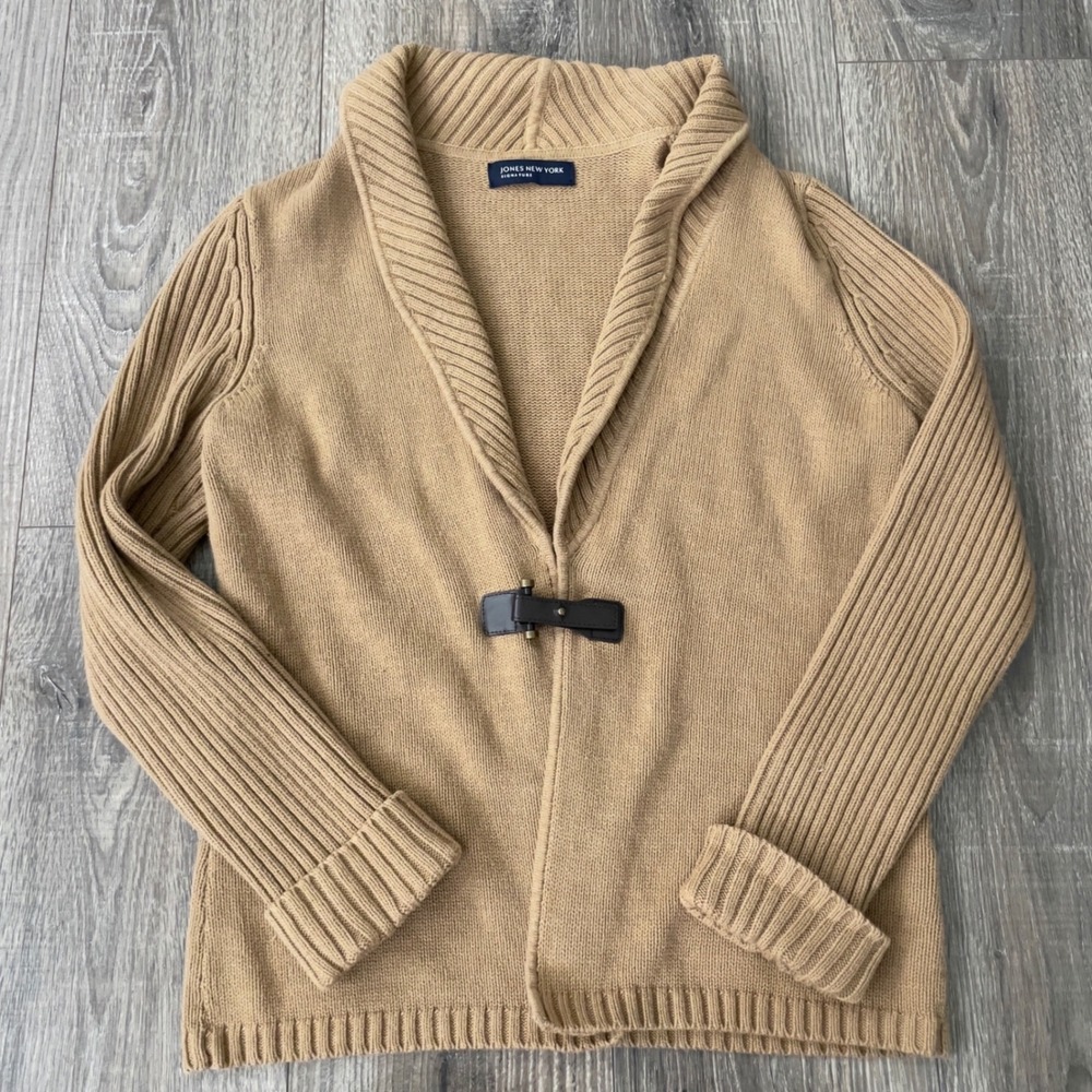 Jones New York Signature Shawl Collar Toggle Cardigan Sweater Tan Ribbed Sleeve